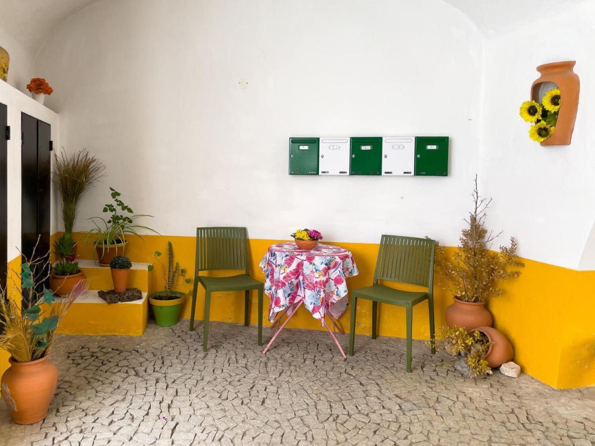 Acolhedor Espaco No Centro Da Cidade エヴォラ エクステリア 写真